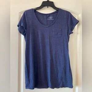 Motherhood Maternity Scoop Neck Maternity Tee / Size Medium / VGUC
